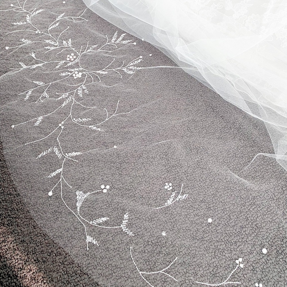 Monique Lhuillier Cathedral Veil